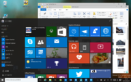 Windows 10 Technical Preview Build 10061 - デスクトップ画面