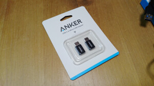 Ankerの Type-C - MicroUSBアダプタ