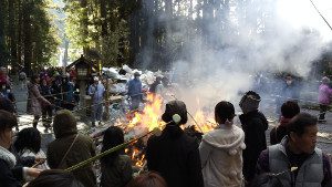 小國神社のどんど焼き