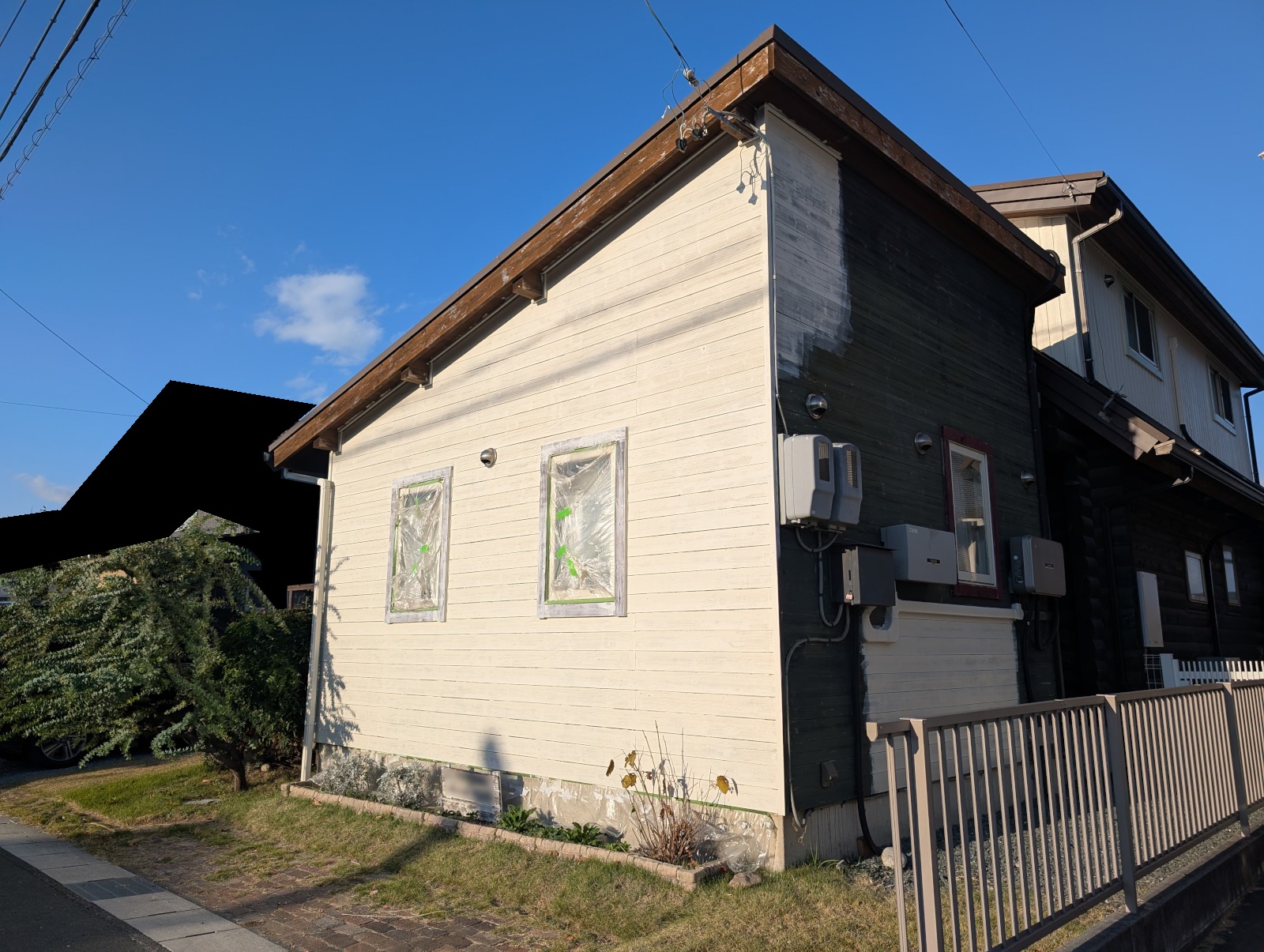 DIYで外壁塗装 (1)