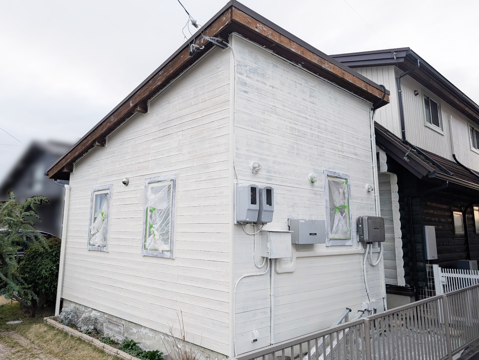 DIYで外壁塗装 (2)